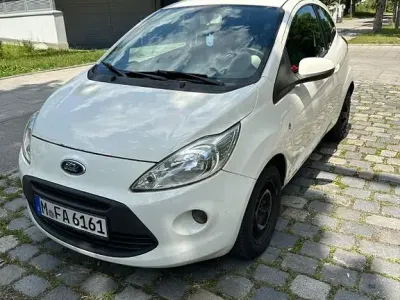 Gebraucht Ford Ka Trend 69 PS (50 kW) 2009 Weiß Kleinwagen