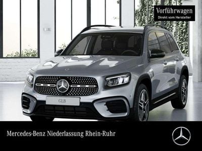 Grau Gebraucht 2025 Mercedes GLB200 AMG SUV | 44.390 € (Fairer Preis)