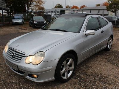 Gebraucht Mercedes C230 204 PS (150 kW) 2008 Silber Coupé