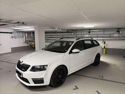 Gebraucht Skoda Octavia RS 184 PS (135 kW) 2014 Weiß Kleinwagen
