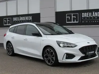 Gebraucht Ford Focus ST-Line 150 PS (110 kW) 2019 Weiß Limousine