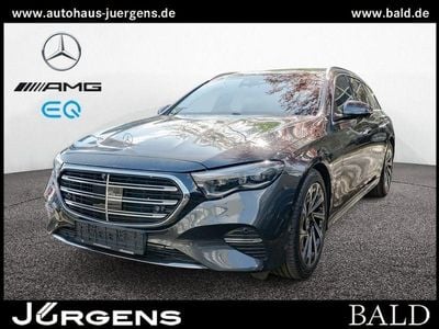 Gebraucht Mercedes E300 Exclusive 204 PS (150 kW) 2024 Grau graphitgrau metallic Kombi