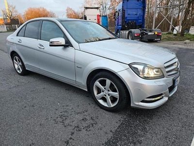 Mercedes C220