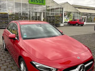 Używany Mercedes A180 Progressive 136 KM (100 kW) 2019 Czerwony Sedan/Limuzyna