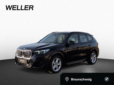 Black sapphire (schwarz) Gebraucht 2025 BMW X1 M Sport SUV | 44.990 € (Guter Preis)