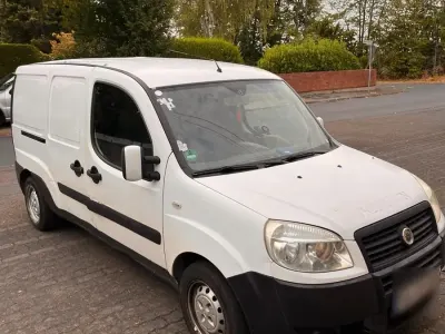 Gebraucht Fiat Doblò 100 PS (73 kW) 2008 Weiß Van / Kleinbus