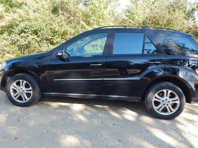 Mercedes ML320