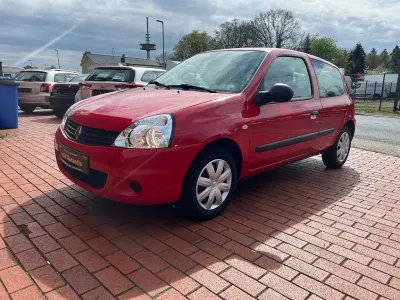 Gebraucht Renault Clio II Campus 58 PS (42 kW) 2010 Rot Kleinwagen