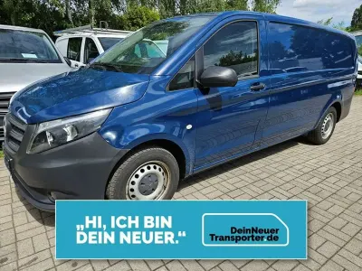 Używany Mercedes Vito 163 KM (119 kW) 2020 Niebieski Van