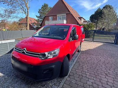 Gebraucht Citroën Berlingo Feel 110 PS (80 kW) 2020 Rot Van / Kleinbus