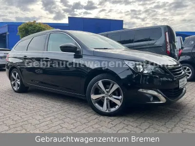 Gebraucht Peugeot 308 SW Allure 116 PS (85 kW) 2015 Schwarz Kombi