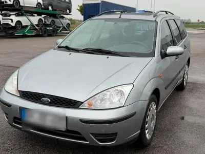 Second-hand Ford Focus 101 CP (74 kW) 2004 Argintiu Break