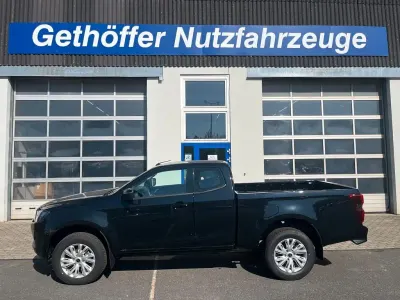 Neu Isuzu D-Max 163 PS (119 kW) 2026 Schwarz Pickup