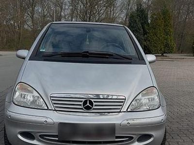 Second-hand Mercedes A170 Avantgarde 95 CP (69 kW) 2002 Argintiu Monovolum