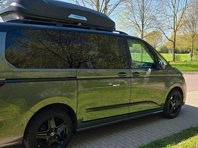 Usata VW Multivan 218 CV (160 kW) 2023 Grigio Monovolume