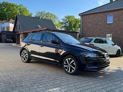 Schwarz Gebraucht 2019 VW Polo Kleinwagen | 15.200 € (Fairer Preis)