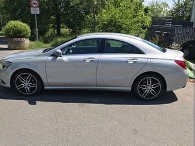 Gebraucht Mercedes CLA200 Urban 156 PS (114 kW) 2014 Silber Limousine