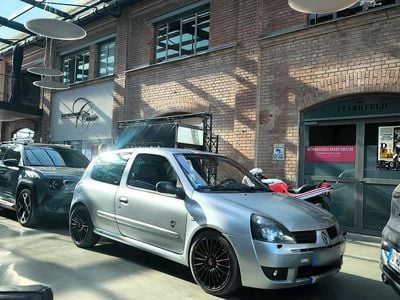Usata Renault Clio II R.S. 169 CV (124 kW) 2002 Argento Utilitaria