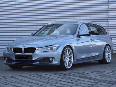 Blau Gebraucht 2012 BMW 320 Sport Line Kombi | 7.250 € (Guter Preis)