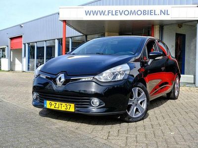 Gebraucht Renault Clio IV Night&Day 90 PS (66 kW) 2015 Schwarz Limousine