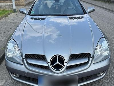 Gebraucht Mercedes SLK200 184 PS (135 kW) 2010 Silber Cabrio