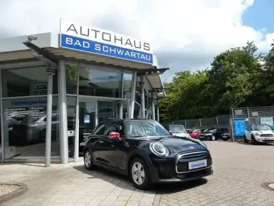 Gebraucht Mini Cooper Essential 136 PS (100 kW) 2023 Andere Kleinwagen