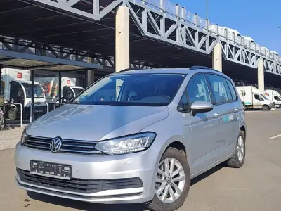 Gebraucht VW Touran 150 PS (110 kW) 2019 Silber Van / Kleinbus