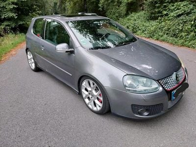 VW Golf V