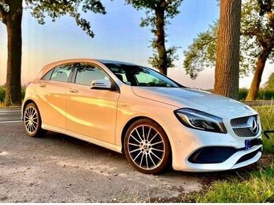 Weiß Gebraucht 2018 Mercedes A180 AMG Limousine | 16.100 € (Superpreis)