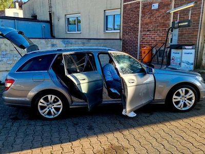Mercedes C220