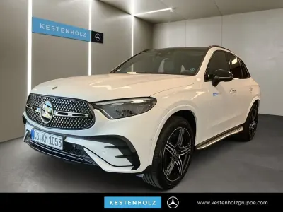 Gebraucht Mercedes GLC300 AMG 269 PS (197 kW) 2026 Weiß SUV