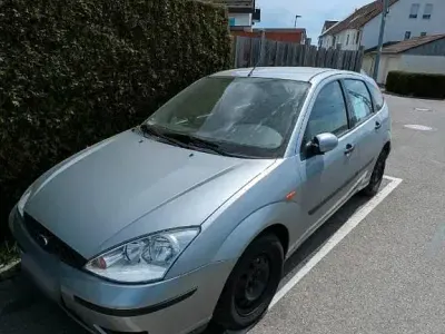 Gebraucht Ford Focus 101 PS (74 kW) 2004 Silber Limousine