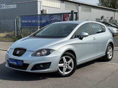 Usata Seat Leon Style 105 CV (77 kW) 2011 Argento Utilitaria