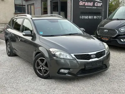 Brugt Kia Ceed 128 HK (94 kW) 2011 Sølv Hatchback