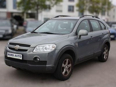 Begagnad Chevrolet Captiva 150 HK (110 kW) 2010 Grå SUV