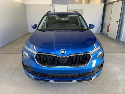 Neu Skoda Kamiq Selection 116 PS (85 kW) 2025 [8x8x] race blue metallic SUV