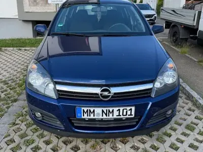 Gebraucht Opel Astra 101 PS (74 kW) 2006 Blau Limousine