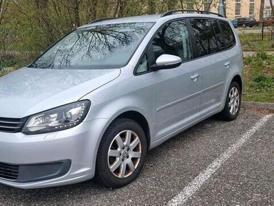 gebraucht VW Touran 7 sitzer Diesel Xenon 2012 Tempomat Sitzheizung