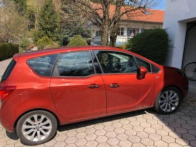 Second-hand Opel Meriva Edition 120 CP (88 kW) 2013 Roșu Monovolum