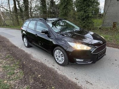 Gebraucht Ford Focus Business Edition 125 PS (91 kW) 2016 Iridiumschwarz metallic Kombi