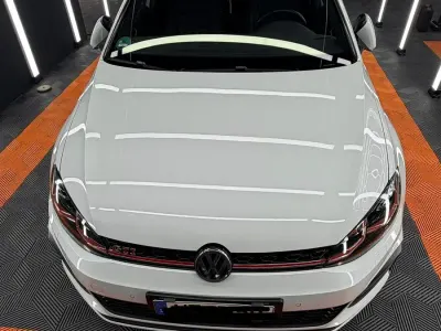 Gebraucht VW Golf VII GTI 245 PS (180 kW) 2019 Weiß Limousine