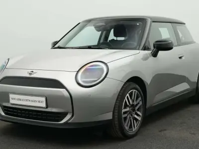 Occasion Mini Cooper Classic 135 kW (184 PK) 2024 Grijs Hatchback