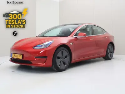 Gebraucht Tesla Model 3 Standard Range 225 kW (306 PS) 2020 Rot Limousine