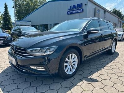 Gebraucht VW Passat Business 150 PS (110 kW) 2022 Schwarz Kombi
