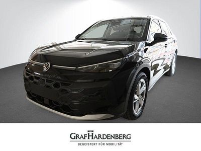 Neu VW T-Roc Style 116 PS (85 kW) 2026 Schwarz SUV