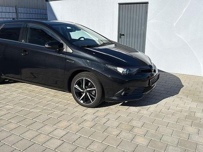Gebraucht Toyota Auris Hybrid 99 PS (72 kW) 2019 Schwarz Limousine