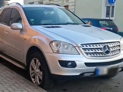 Gebraucht Mercedes ML280 190 PS (139 kW) 2006 Silber SUV