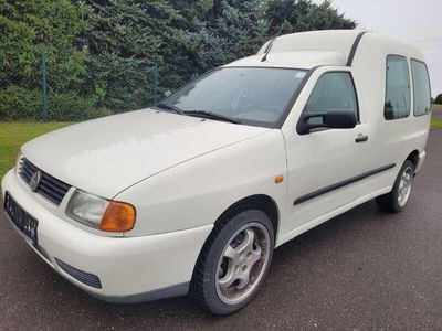 gebraucht VW Caddy Tüv bei Kauf neu.