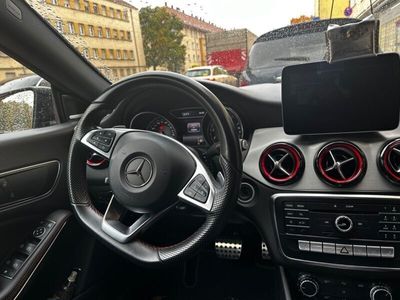 Mercedes CLA250