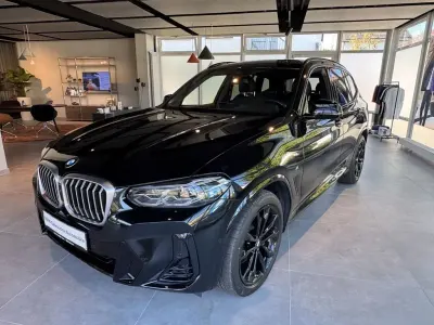 Gebraucht BMW X3 M Sport 245 PS (180 kW) 2023 Schwarz SUV